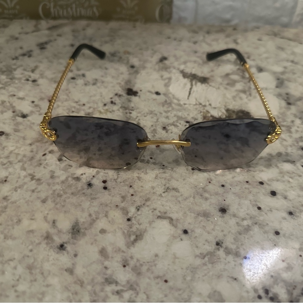 Stylish Gold and Black Sunglasses